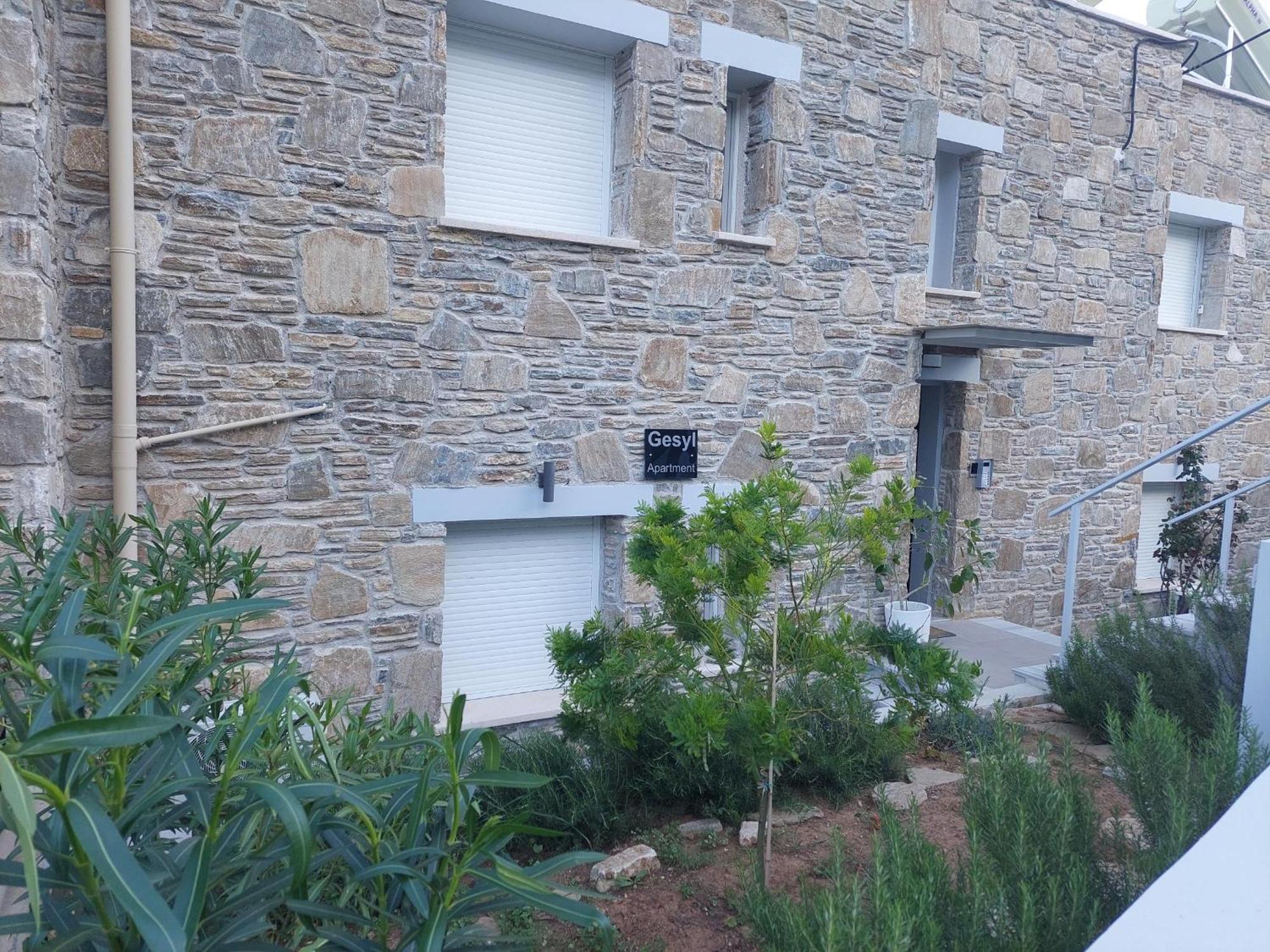 Gesyl Apartment Толо Екстер'єр фото